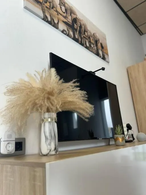 Apartamento Practico, Centrico, Unico Y Moderno. Algodonales